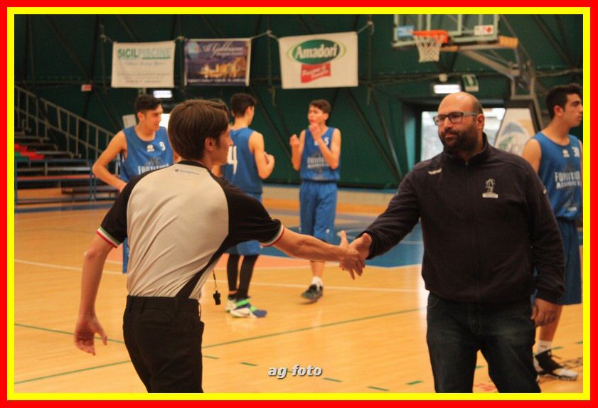170407 basketU16 047_tn.jpg